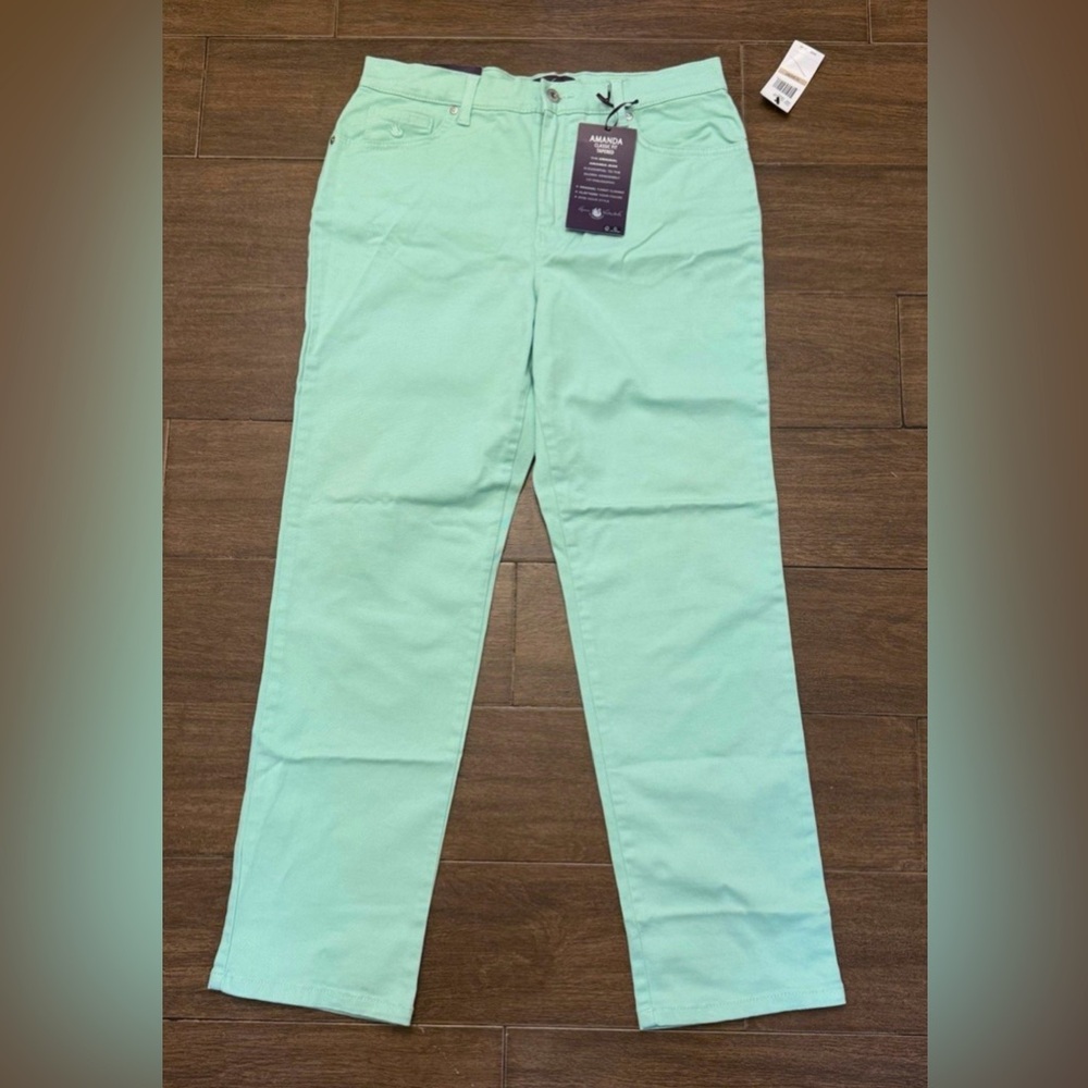 NWT Slimming Womens Gloria Vanderbilt Stretch Amanda Jeans Sz 12 Hint Of Mint